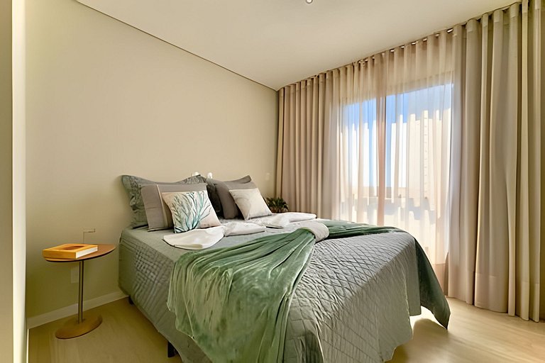 A 150m da PRAIA climatizado, Churrasq. e Wi-fi