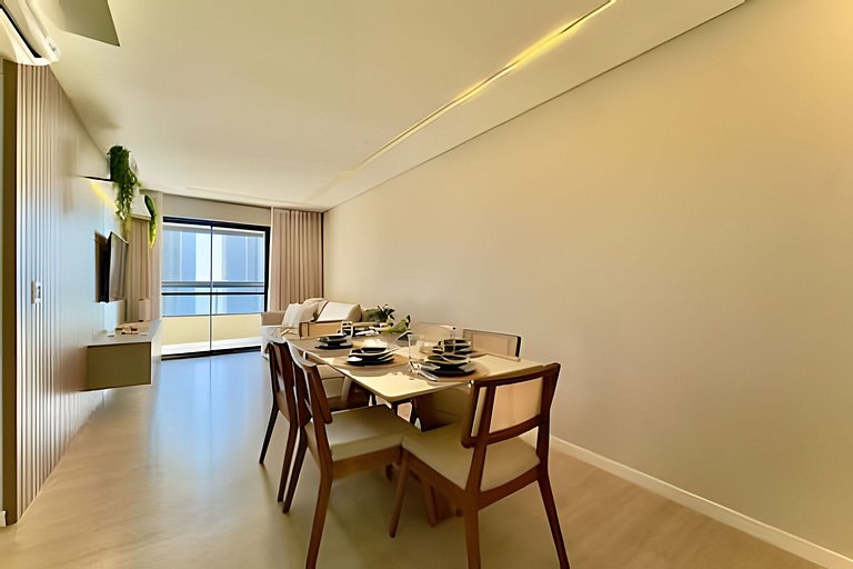 A 150m da PRAIA climatizado, Churrasq. e Wi-fi