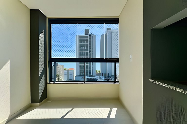 A 150m da PRAIA climatizado, Churrasq. e Wi-fi