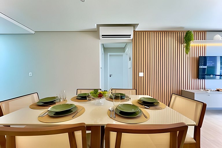 A 150m da PRAIA climatizado, Churrasq. e Wi-fi