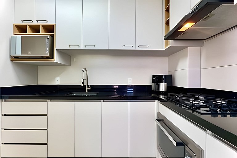 A 150m da PRAIA climatizado, Churrasq. e Wi-fi