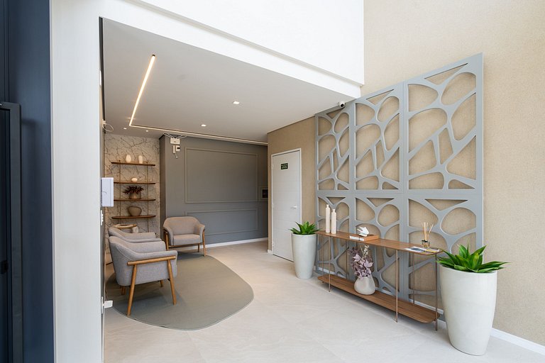 A 150m da PRAIA climatizado, Churrasq. e Wi-fi