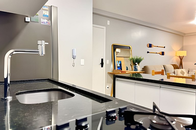 Ap Completo 150m da Praia Ar condicionado Piscina