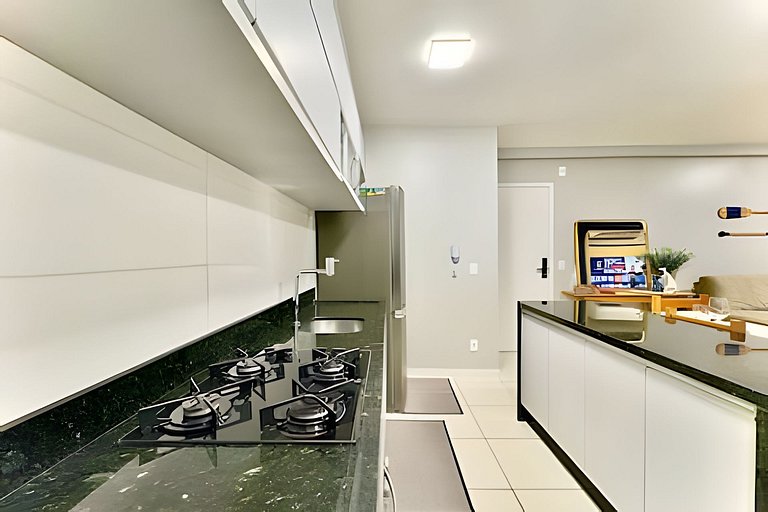 Ap Completo 150m da Praia Ar condicionado Piscina