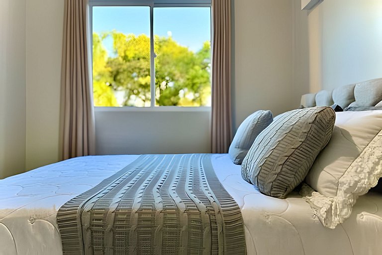 Ap Completo 150m da Praia Ar condicionado Piscina