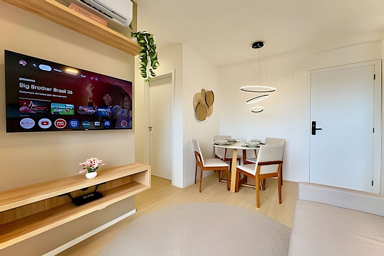 Apto c/Ar Condicionado Piscina Churrasqueira 705IB