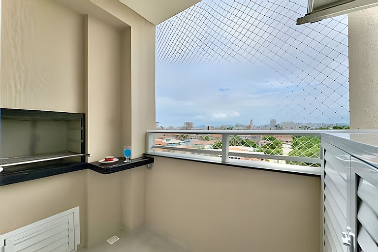 Apto c/Ar Condicionado Piscina Churrasqueira 705IB