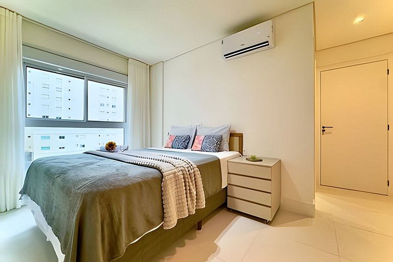 Home Club Frente Mar • Lazer Completo em Piçarras