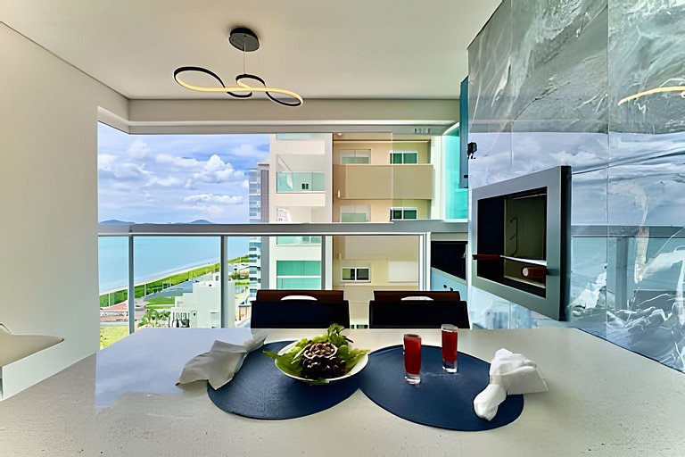 Home Club Frente Mar • Lazer Completo em Piçarras