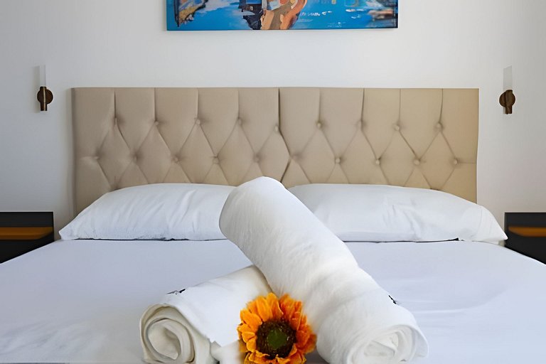 Apto a 150m da PRAIA Churrasq. c/ Piscina Ar Wi-Fi