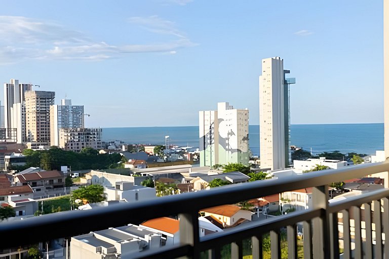 Apto a 150m da PRAIA Churrasq. c/ Piscina Ar Wi-Fi