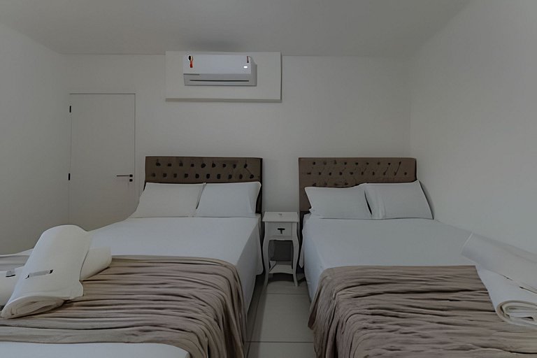 Apto a 150m da PRAIA Churrasq. c/ Piscina Ar Wi-Fi