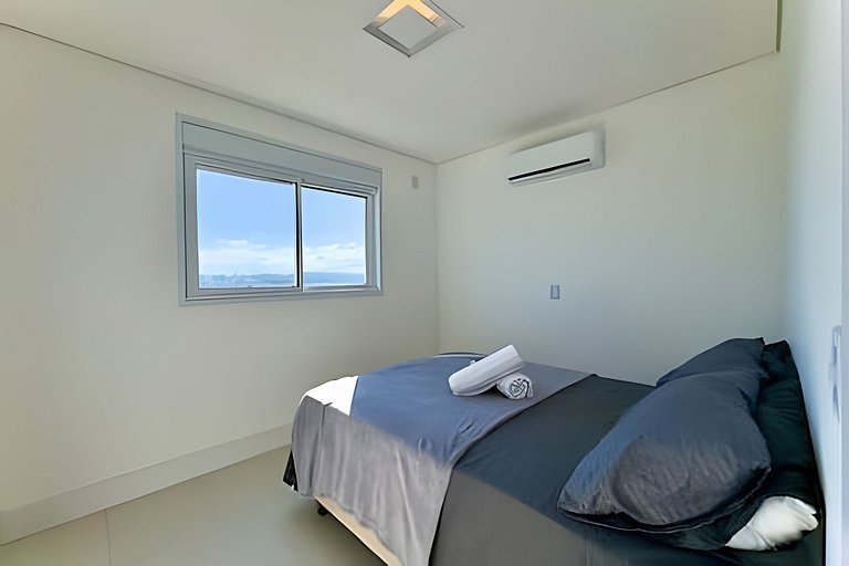 Apto Vista Mar Home Club Pé na Areia em Piçarras
