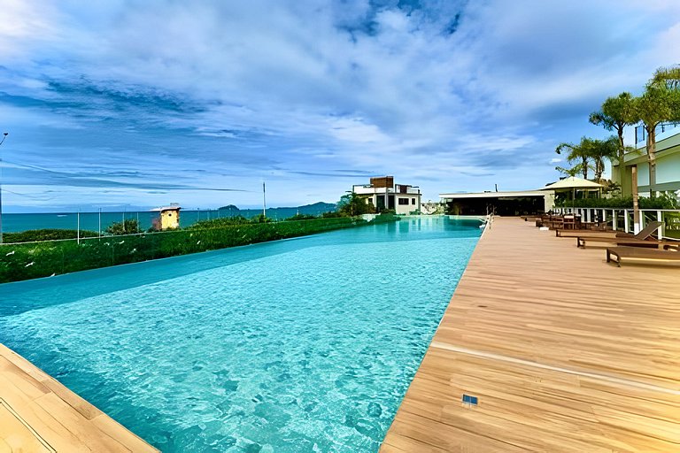 Home Club Pé na Areia Lazer Completo 2