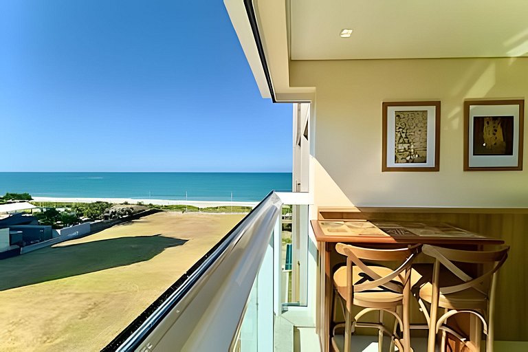 Home Club Frente Mar • Vista e Lazer