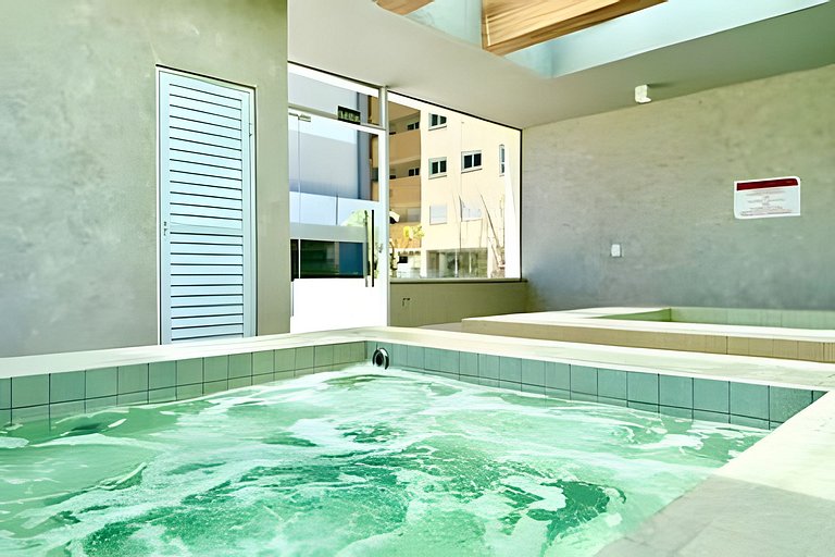 Home Club Frente Mar • Vista e Lazer