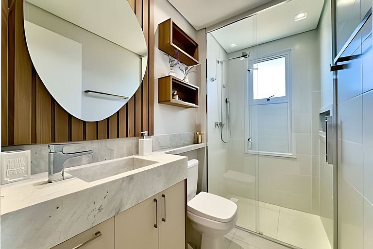 Home Club Frente Mar • Vista e Lazer