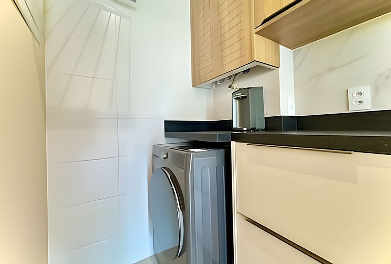 Home Club Frente Mar • Vista e Lazer