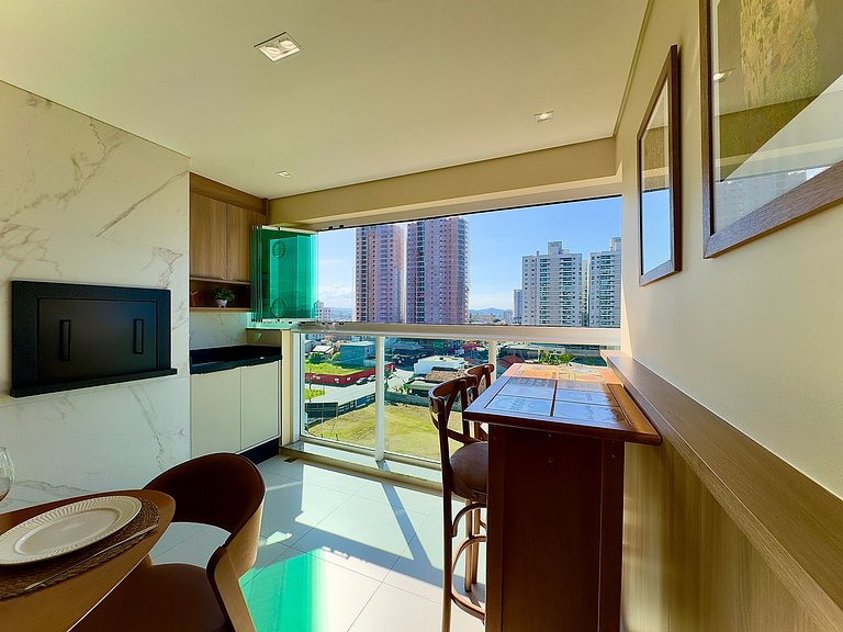 Home Club Frente Mar • Vista e Lazer