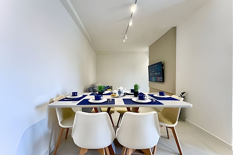 Apto c/ Piscina e Churrasqueira • 400m da Praia