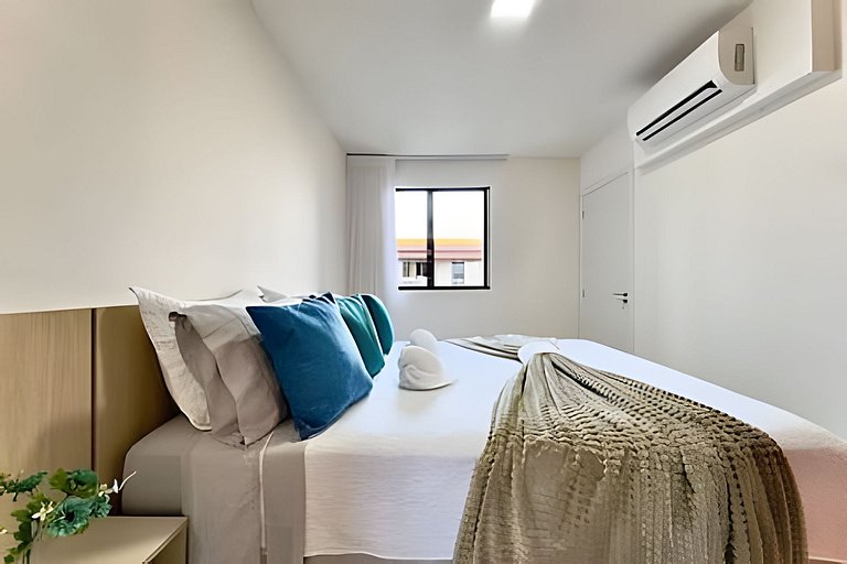 Apto c/ Piscina e Churrasqueira • 400m da Praia