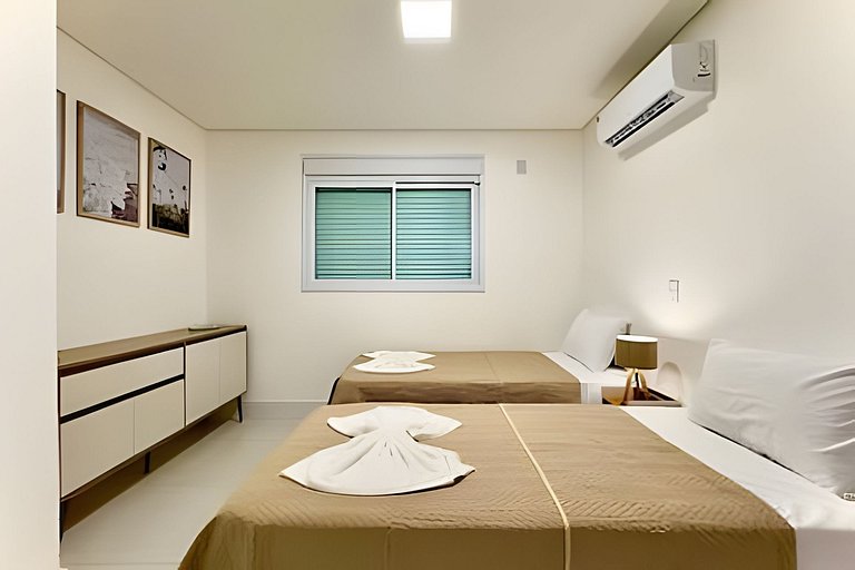 Home Club Pé na Areia • Lazer Completo em Piçarras