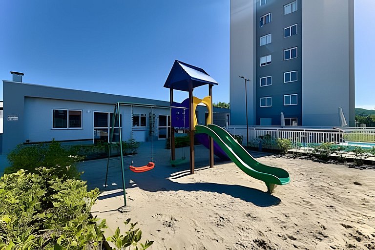 Apto c/Ar Condicionado Piscina Churrasqueira