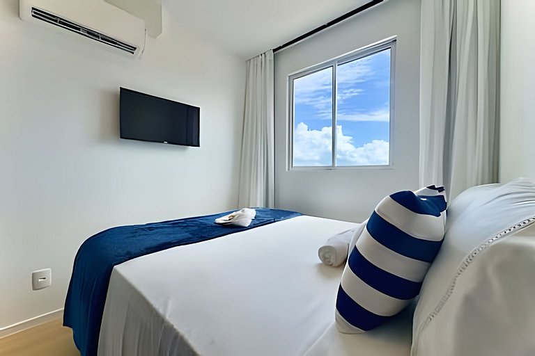 Apto c/ Ar, Piscina e Churrasqueira