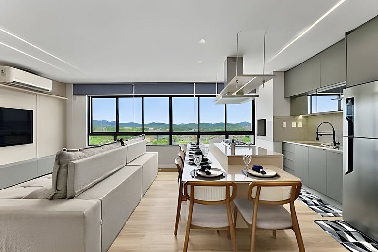 180m da praia | Apto central, amplo e moderno
