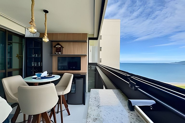 Home Club frente mar c/ Piscina Aquecida + Wi-fi