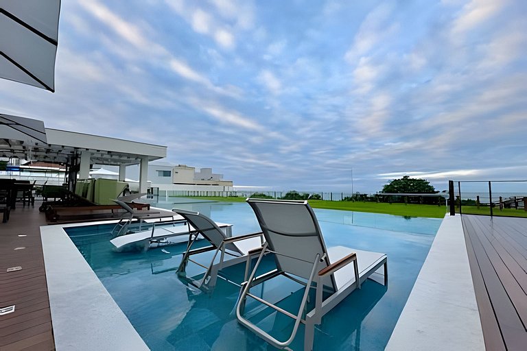 Home Club frente mar c/ Piscina Aquecida + Wi-fi