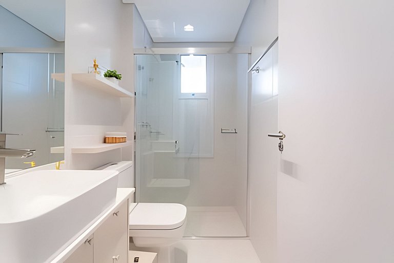 Ideal para Família! Conforto e Lazer - Pé na Areia