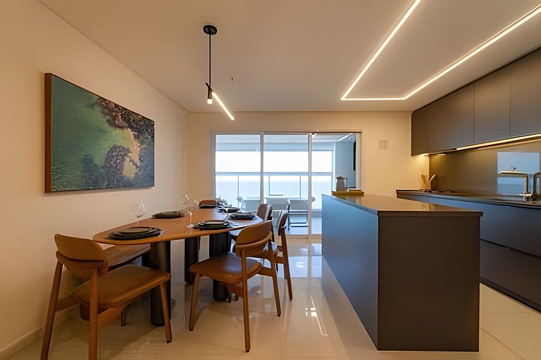 Apto Moderno | Vista Mar c/Piscina e conforto