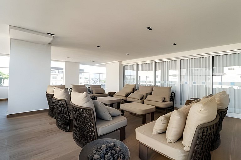Apto Moderno | Vista Mar c/Piscina e conforto