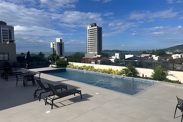 A 300m PRAIA c/Piscina Ar e 8min Beto Carreiro