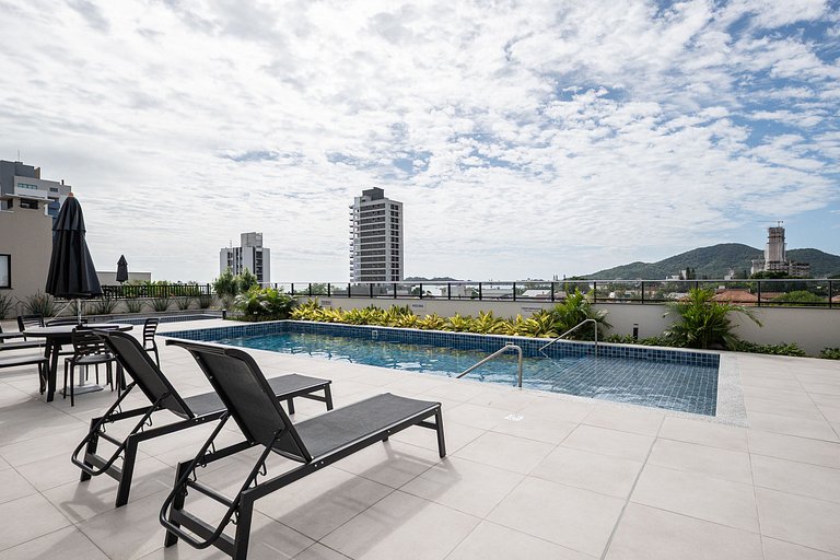 A 300m PRAIA c/Piscina Ar e 8min Beto Carreiro