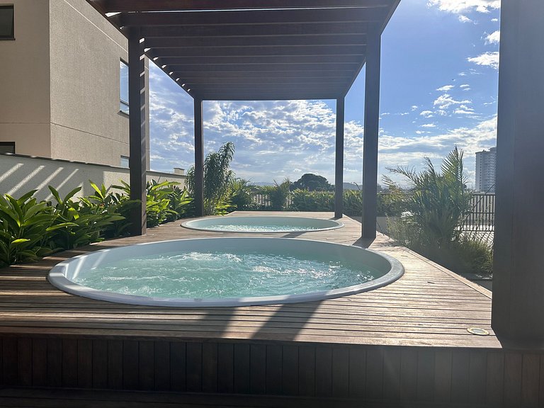 A 300m PRAIA c/Piscina Ar e 8min Beto Carreiro