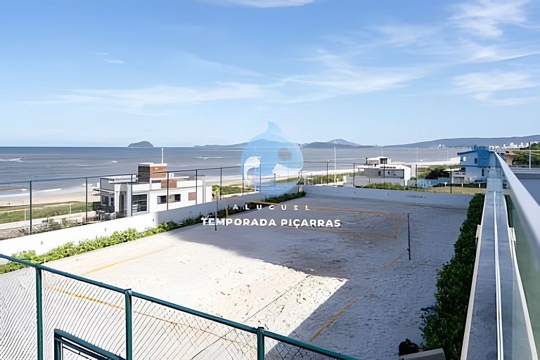 Home Club Pé na Areia • Lazer Completo em Piçarras