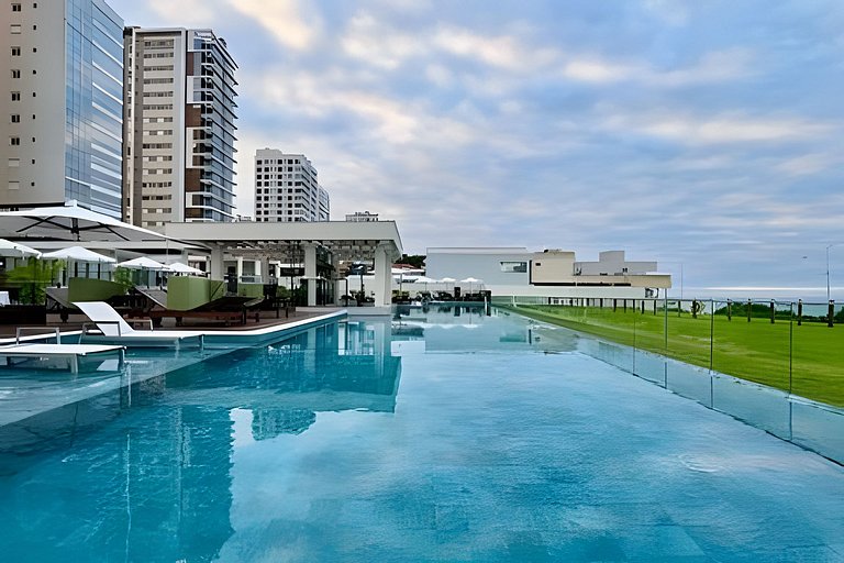 Vista Mar c/Piscina Aquecida e Churrasqueira