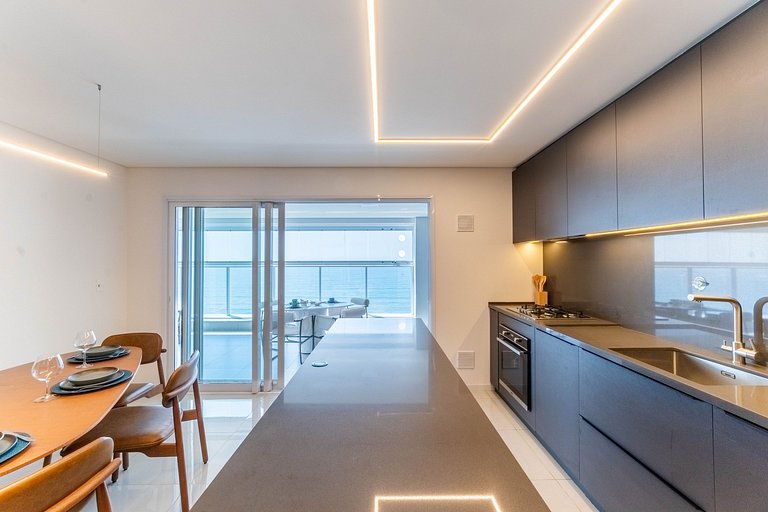 Apto Moderno | Vista Mar c/Piscina e conforto
