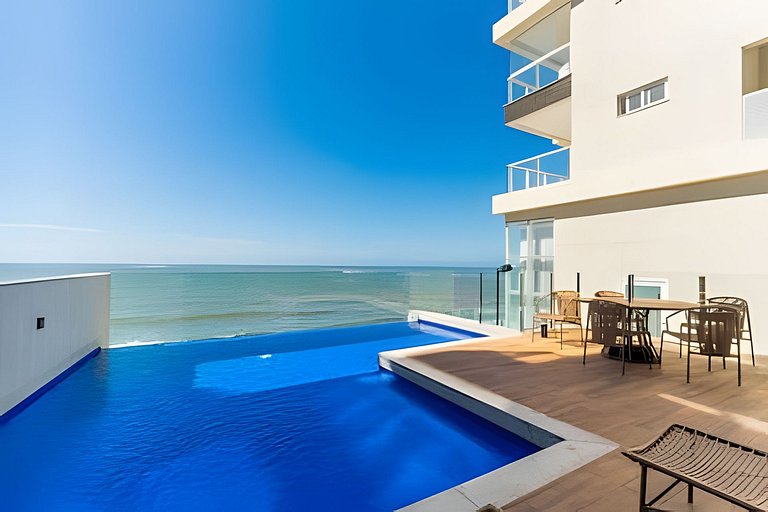 Frente-Mar c/ Lazer de Resort em Barra Velha