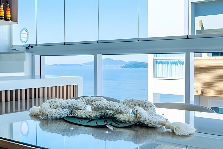 Vista Mar Lateral c/Piscinas em Balneário Piçarras