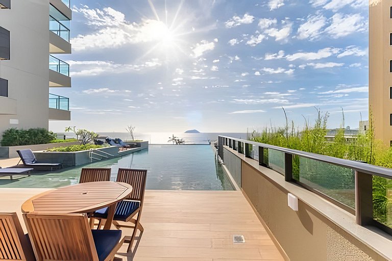 Home Club c/ Piscina e Vista Mar I Lazer completo