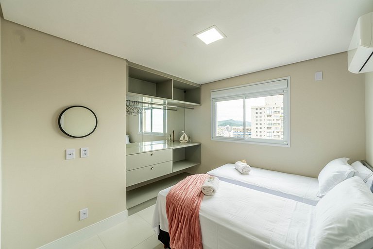 Apto com Sacada Gourmet e Vista Mar