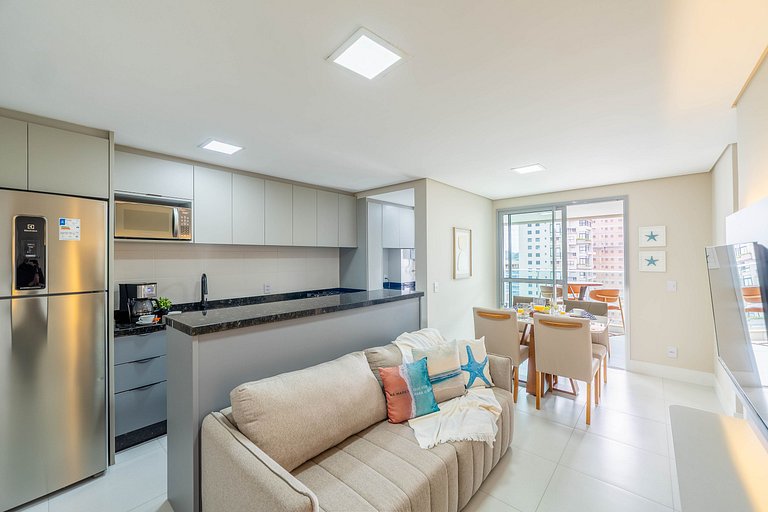Apto com Sacada Gourmet e Vista Mar