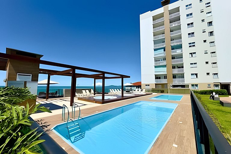 Vista mar | Condomínio Pé na areia em Barra Velha