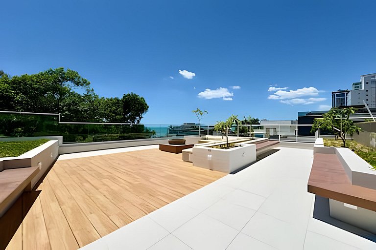 Home Club Frente-Mar com Piscinas e Lazer