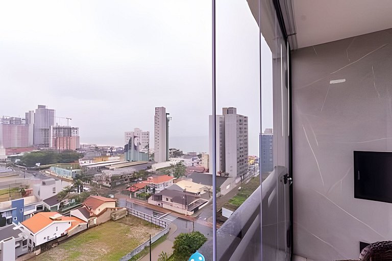 Apto a 150m da praia de Piçarras c/Lazer completo