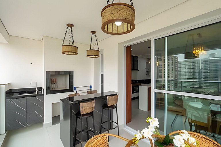 Home Club Frente-Mar com Piscinas e Lazer