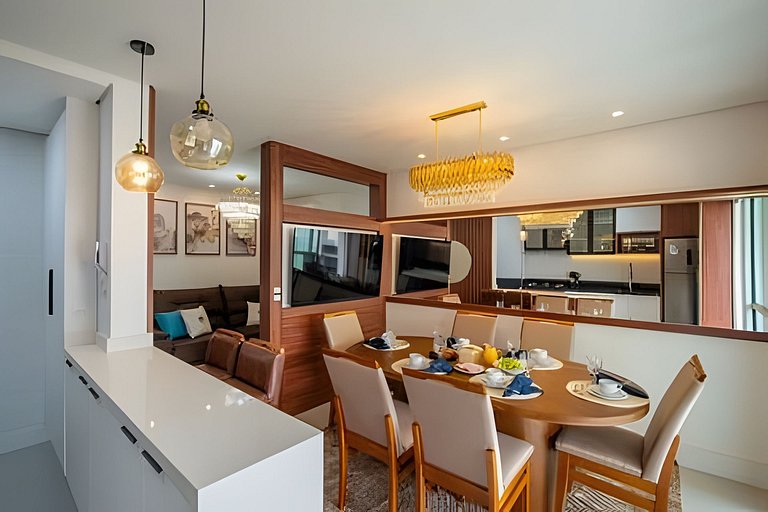 Home Club Frente-Mar com Piscinas e Lazer